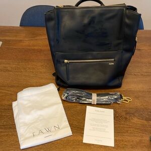 Fawn Design x Nordstrom Square Black Diaper Bag
